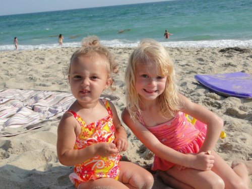 Finley and Alyssa in Nantucket Madaket Nantucket, Alyssa Martin, Hannah Battiston