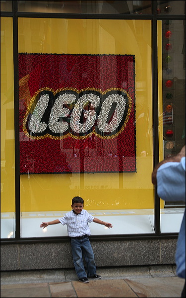 Lego land, Lego store, Lego