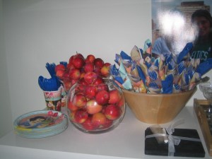 poison apples, Snow White, party decorations