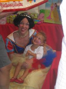 Finley Ray Clark, Snow White, 