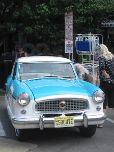 So Cute, 1958 Nash Metropolitan, First Place Brits on the Beach 2010